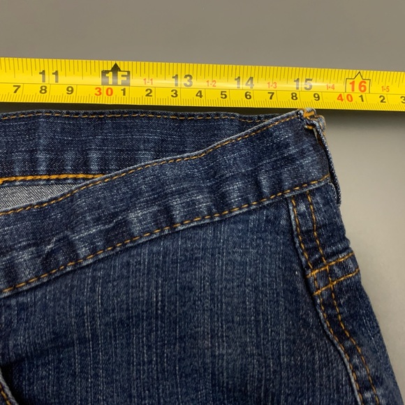 Chico’s Denim Jeans size 2 Short/12 Short Straight Leg Mid Rise Stretch 30”x28” - Picture 4 of 13